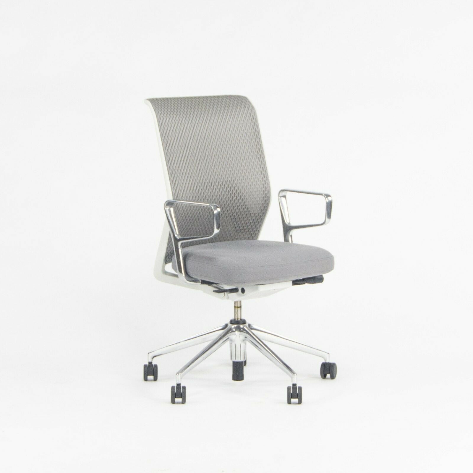 2015 Gray Vitra ID Mesh Desk Chairs by Antonio Citterio Polished Arms / Bases