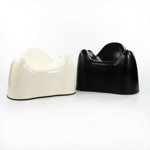 1970s Wendell Castle Molar Chair in Black Fiberglass by Northern Plastics of Syracuse