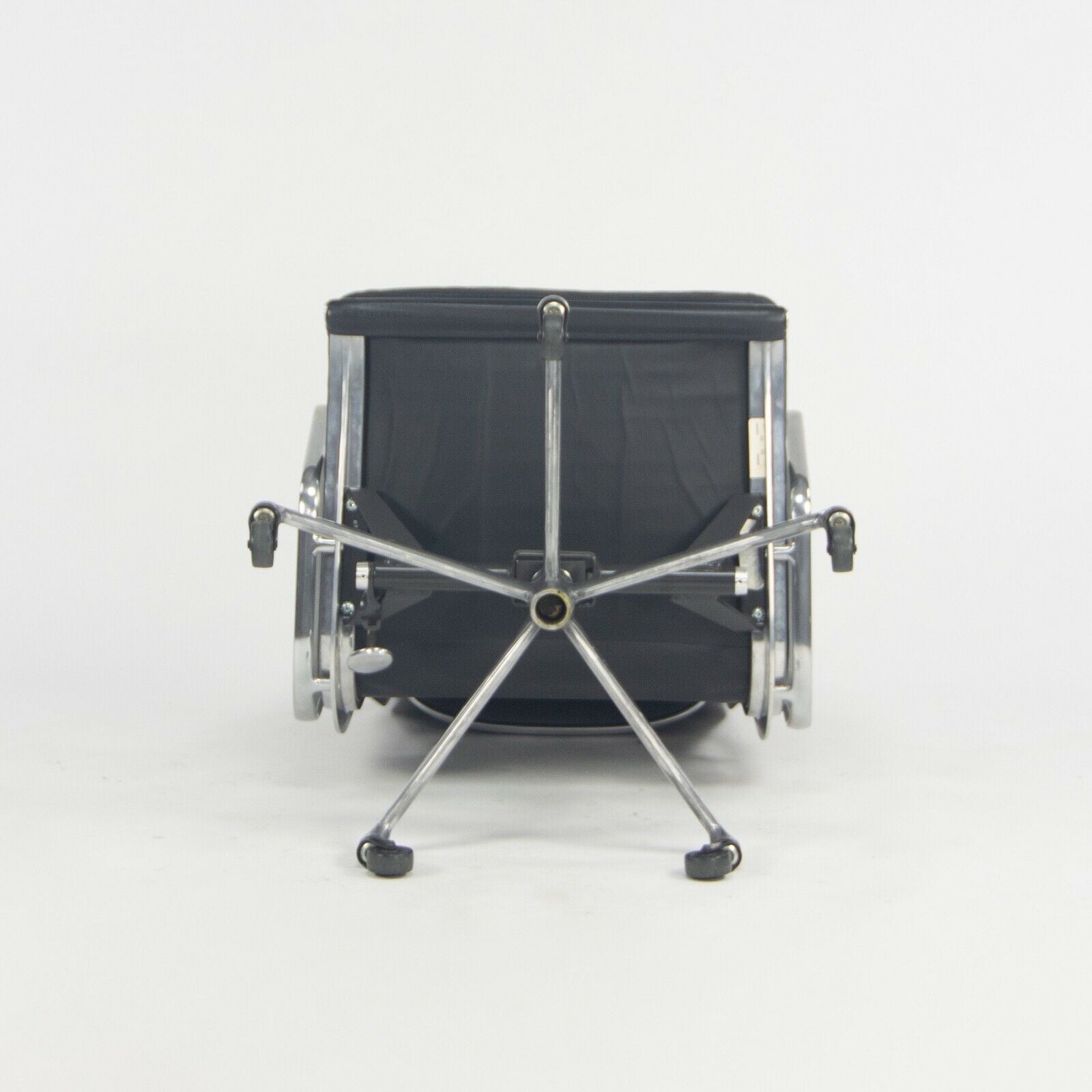 SOLD 2002 Herman Miller Eames Aluminum Group Executive Soft Pad Desk Chair Black Multiple Chairs Available