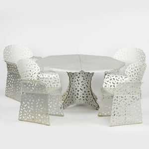SOLD 1997 Richard Schultz Aluminum Topiary Outdoor Patio / Dining Table with 4 Arm Chairs