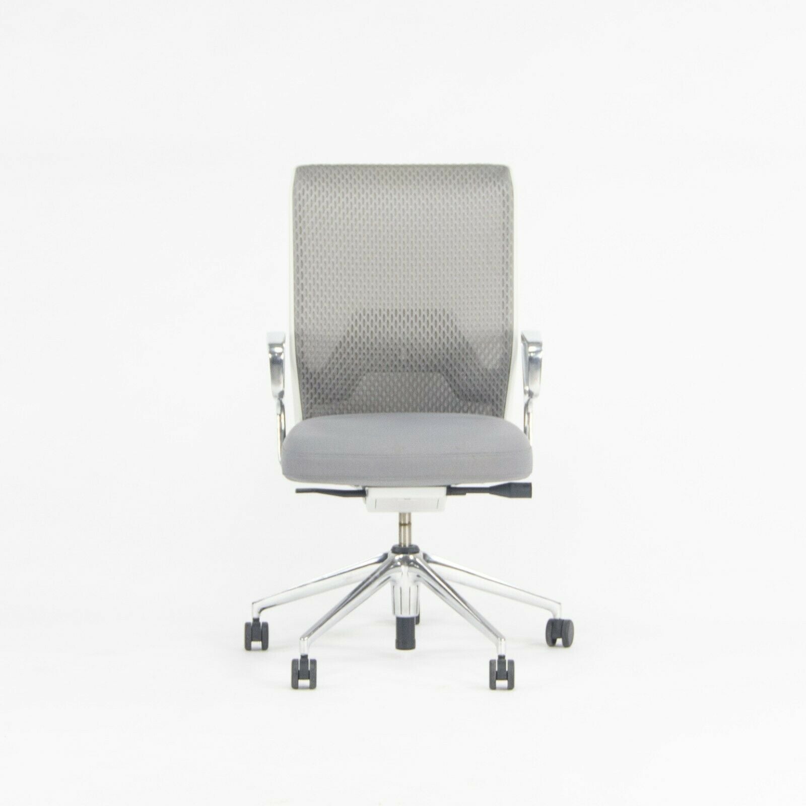 2015 Gray Vitra ID Mesh Desk Chairs by Antonio Citterio Polished Arms / Bases