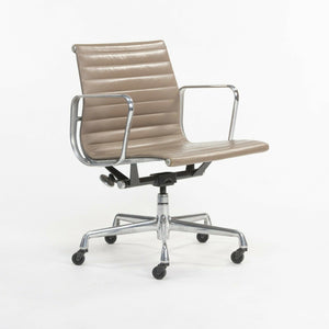 SOLD Greige Leather Herman Miller Eames Aluminum Group Management Desk Chair 8 Available