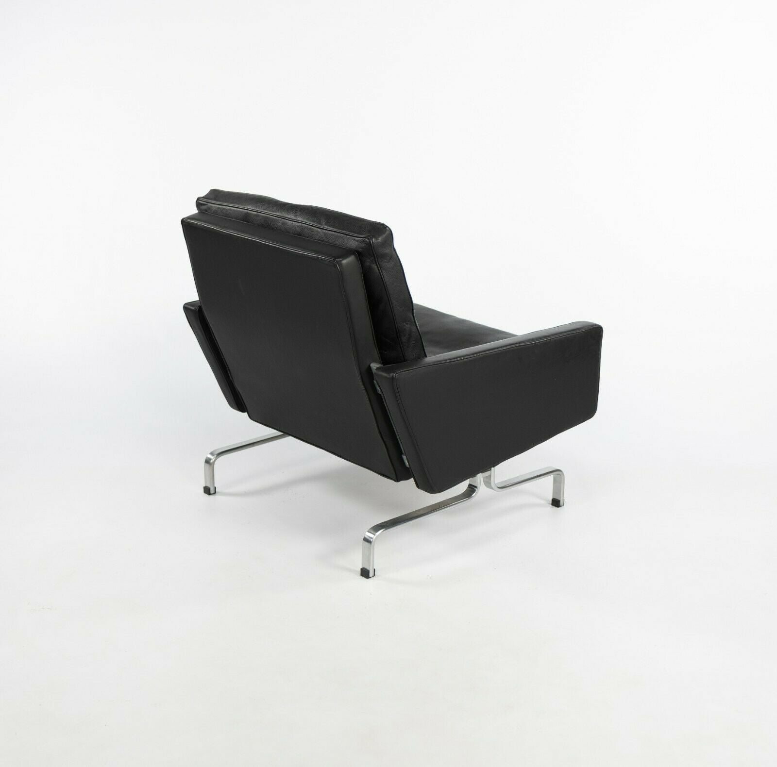 2010 Pair of Poul Kjaerholm for Fritz Hansen PK31 Easy Lounge Chair Black Leather