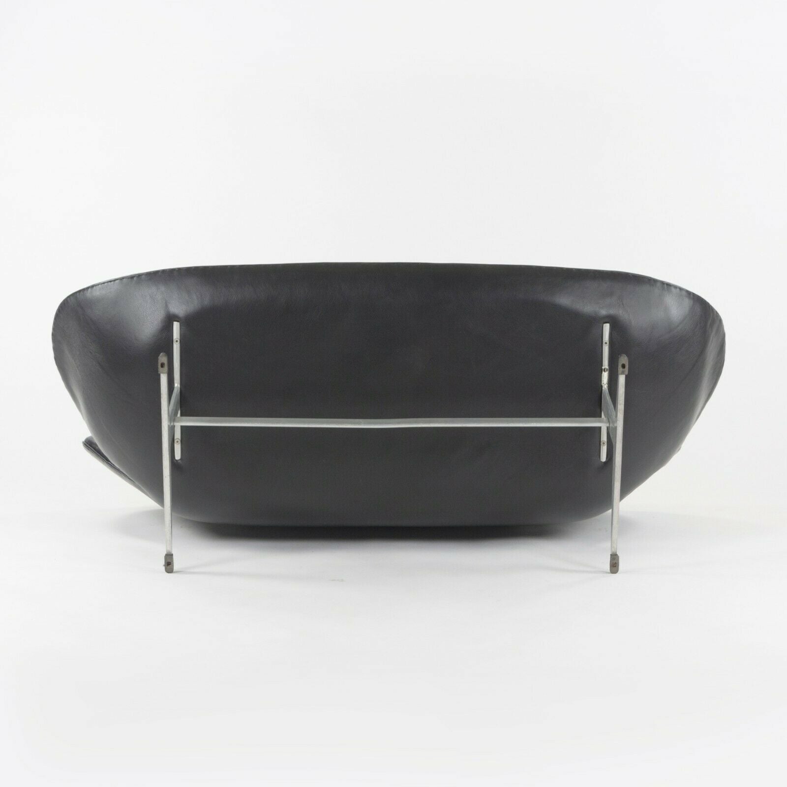 SOLD 1965 Vintage Leather Swan Settee by Arne Jacobsen for Fritz Hansen of Denmark