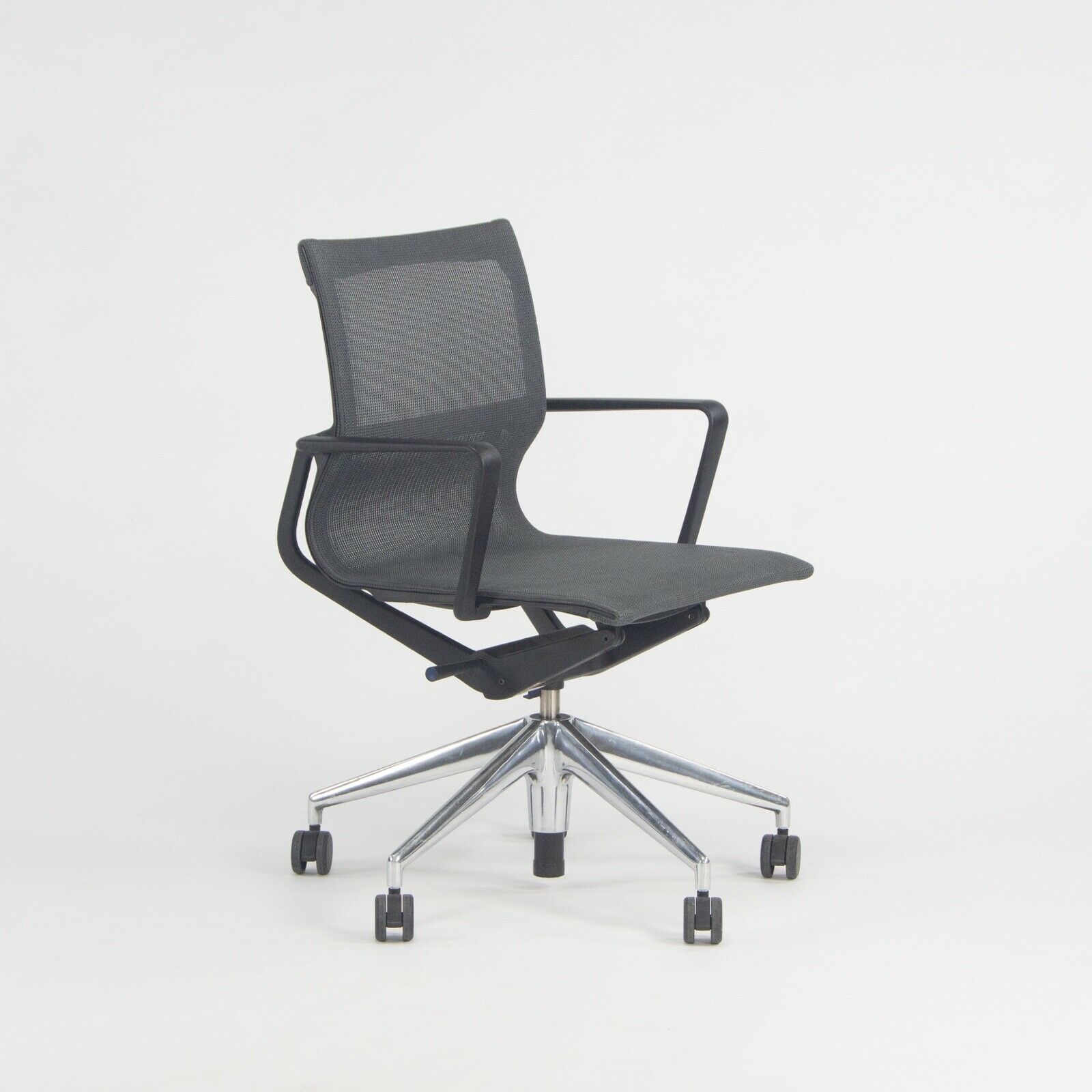 2018 Vitra Physix Rolling Desk Chair by Alberta Meda Gray Mesh Sets Available