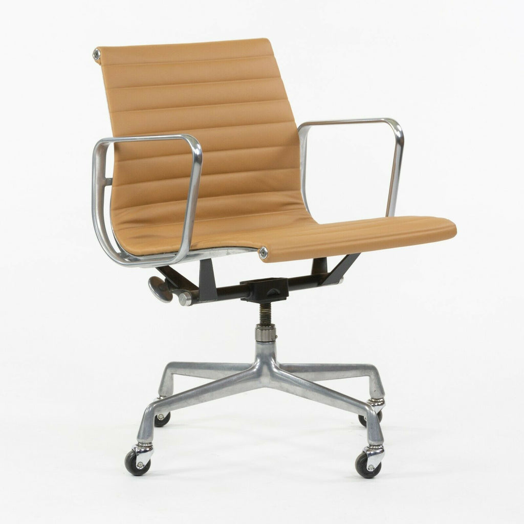 SOLD Herman Miller Eames Aluminum Group Management Desk Chair Tan Leather