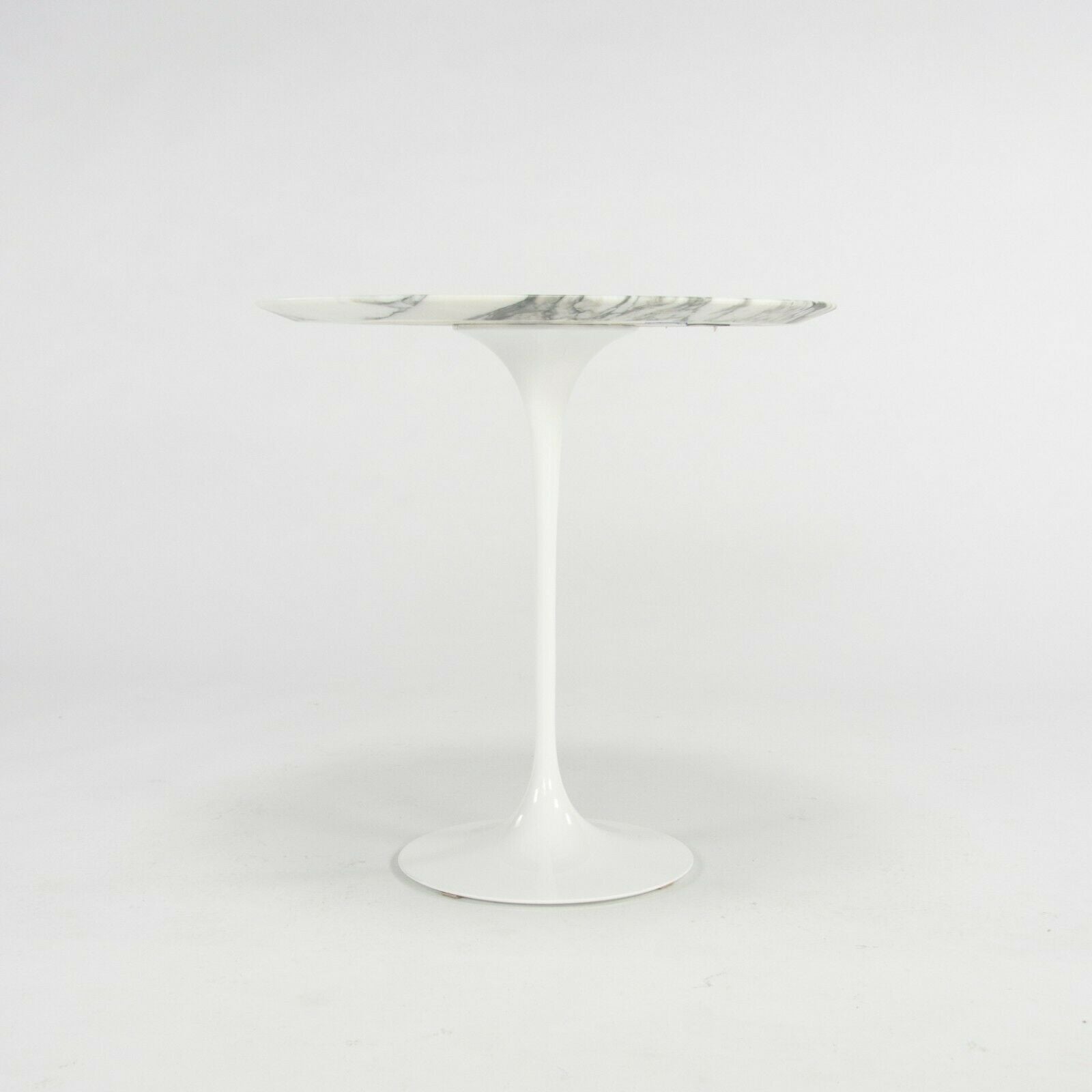 SOLD 2019 Eero Saarinen for Knoll Tulip 20 inch Round Side Table in Satin Arabescato