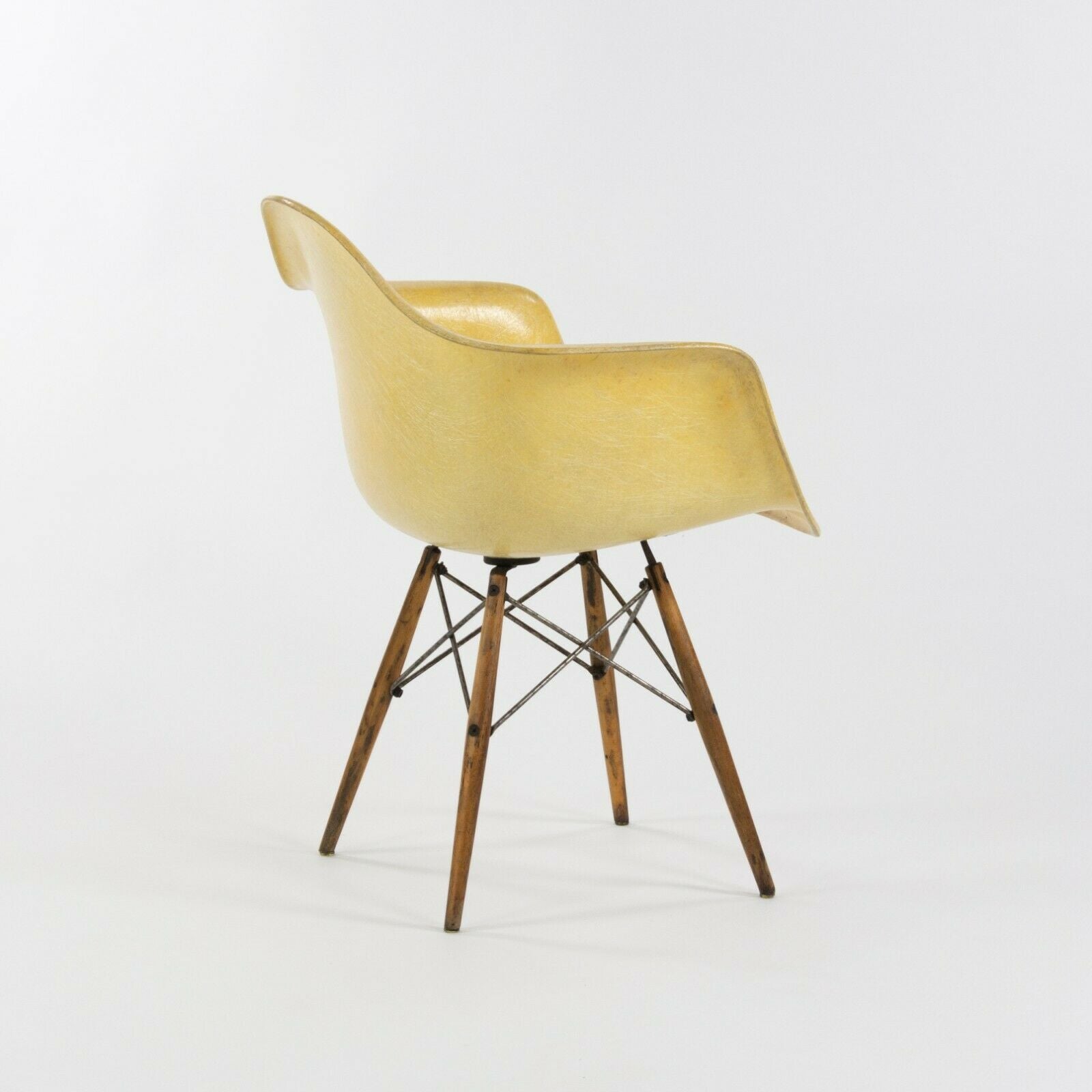 SOLD 1951 Herman Miller Eames Zenith DAW Lemon Yellow Arm Shell Chair w Dowel & Rope Edge