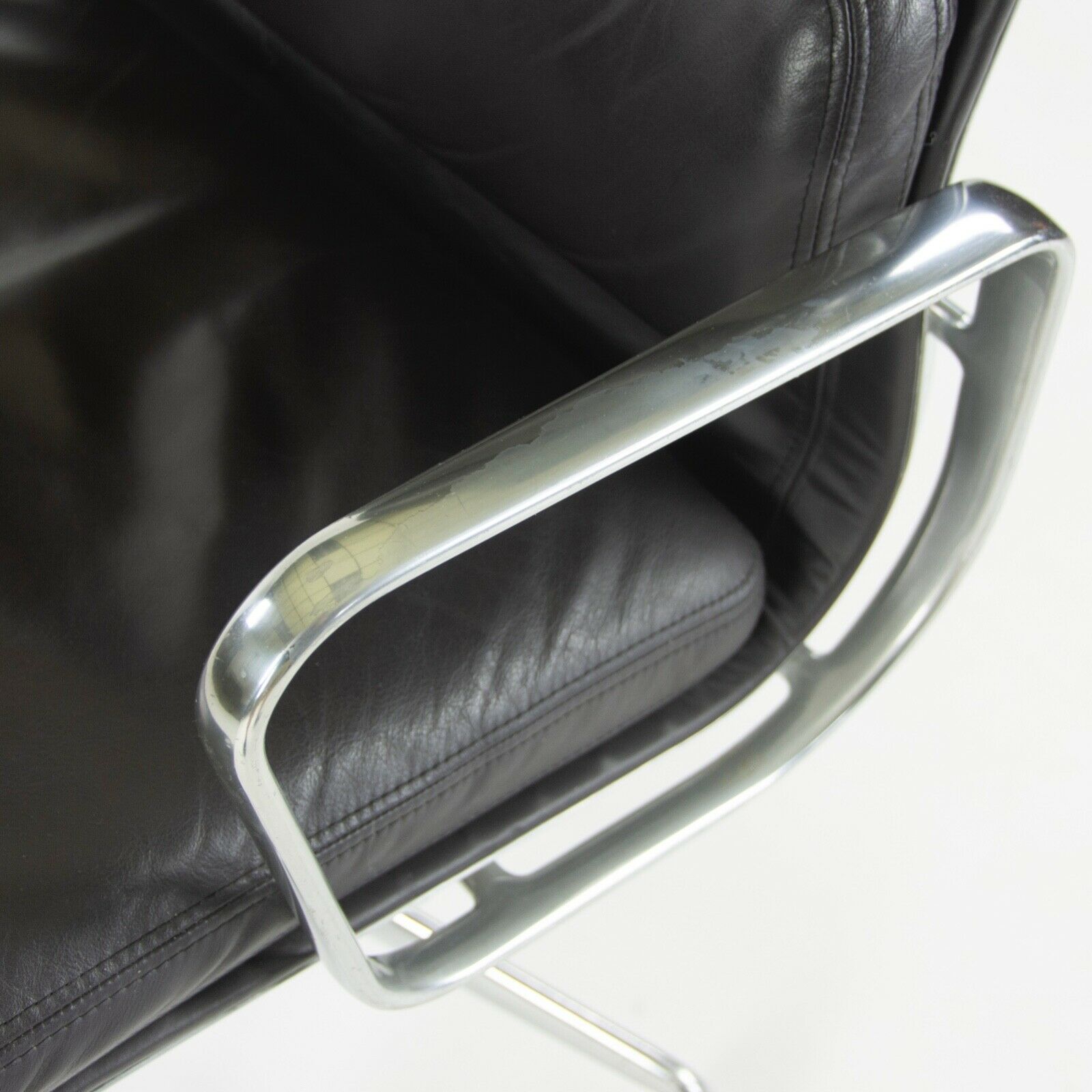 SOLD 1996 Eggplant Eames Herman Miller High Back Soft Pad Aluminum Group Chair