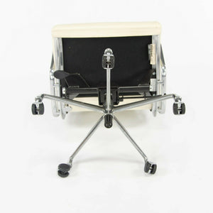 SOLD 2011 Herman Miller Eames Aluminum Group Executive Soft Pad Desk Chair Ivory 12+