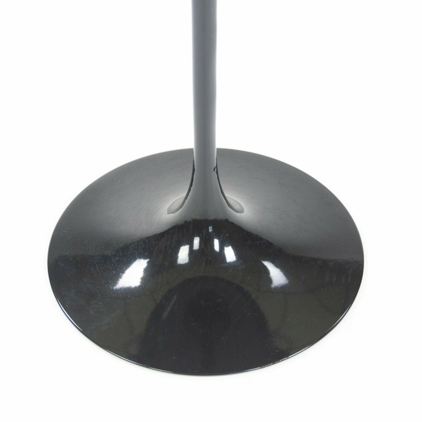 SOLD 2020 Eero Saarinen Knoll Tulip Side End Table w/ 16in Verdi Alpi Green Marble 2x Available