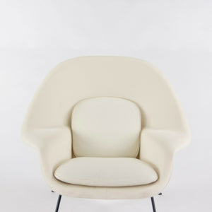 SOLD 2020 Eero Saarinen for Knoll Studio Womb Chair in White / Ivory Boucle Fabric