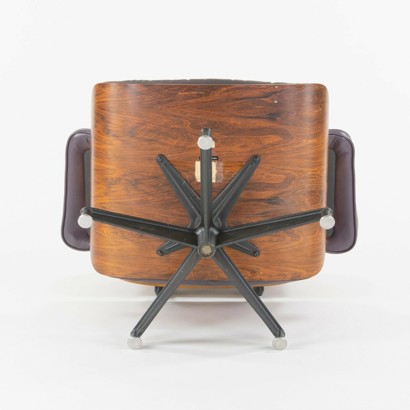 SOLD 1980s Herman Miller Eames Lounge Chair and Ottoman 670 and 671 Purple Leather