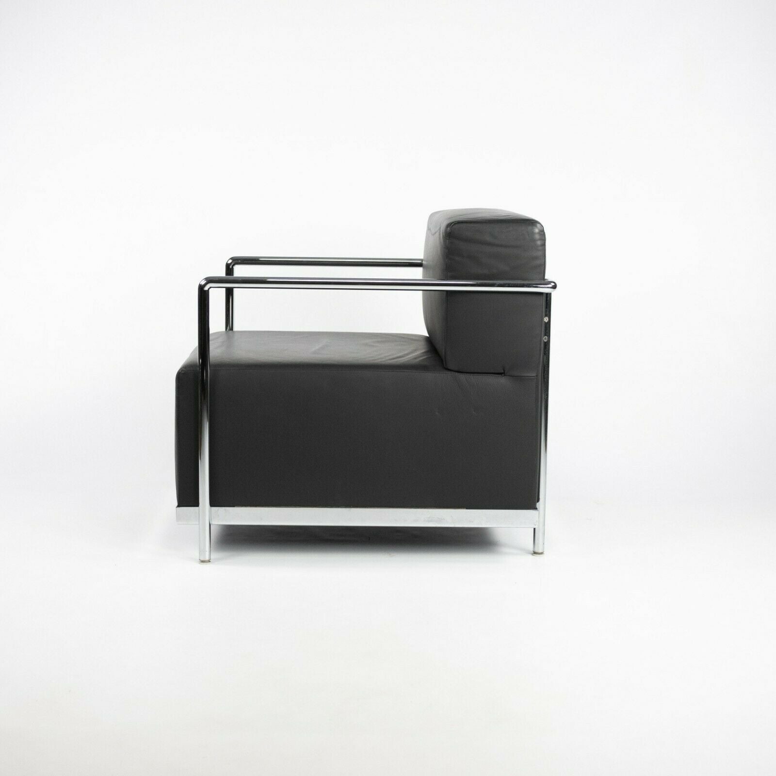 2010s Pair of Bernhardt Design Brellin Lounge Chairs in Black Leather with Chrome Frames
