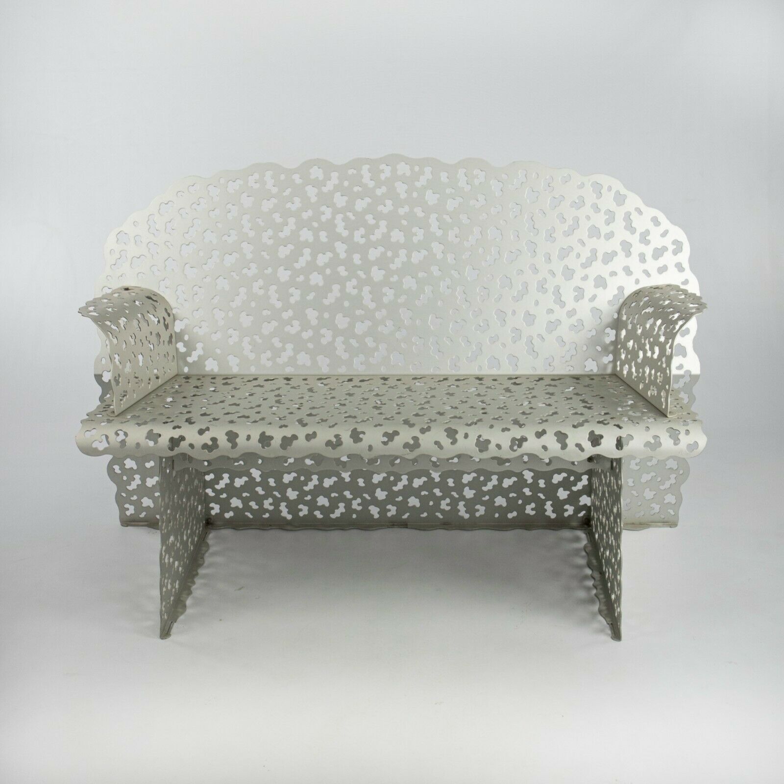 1997 Richard Schultz Topiary Outdoor Bench with Custom Aluminum Finish #2