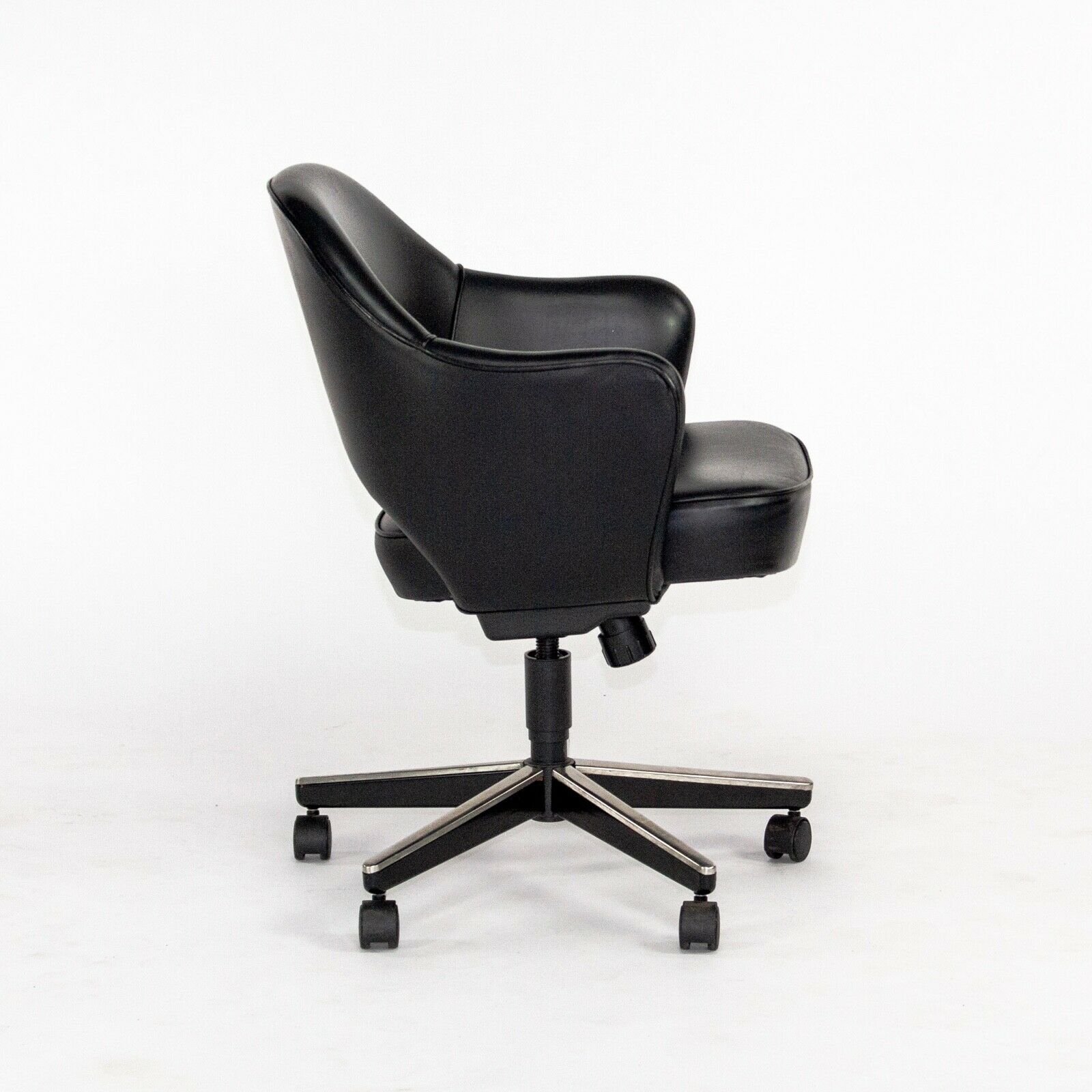 SOLD 2011 Eero Saarinen for Knoll Executive Desk Chair w/ Rolling Base Black Leather