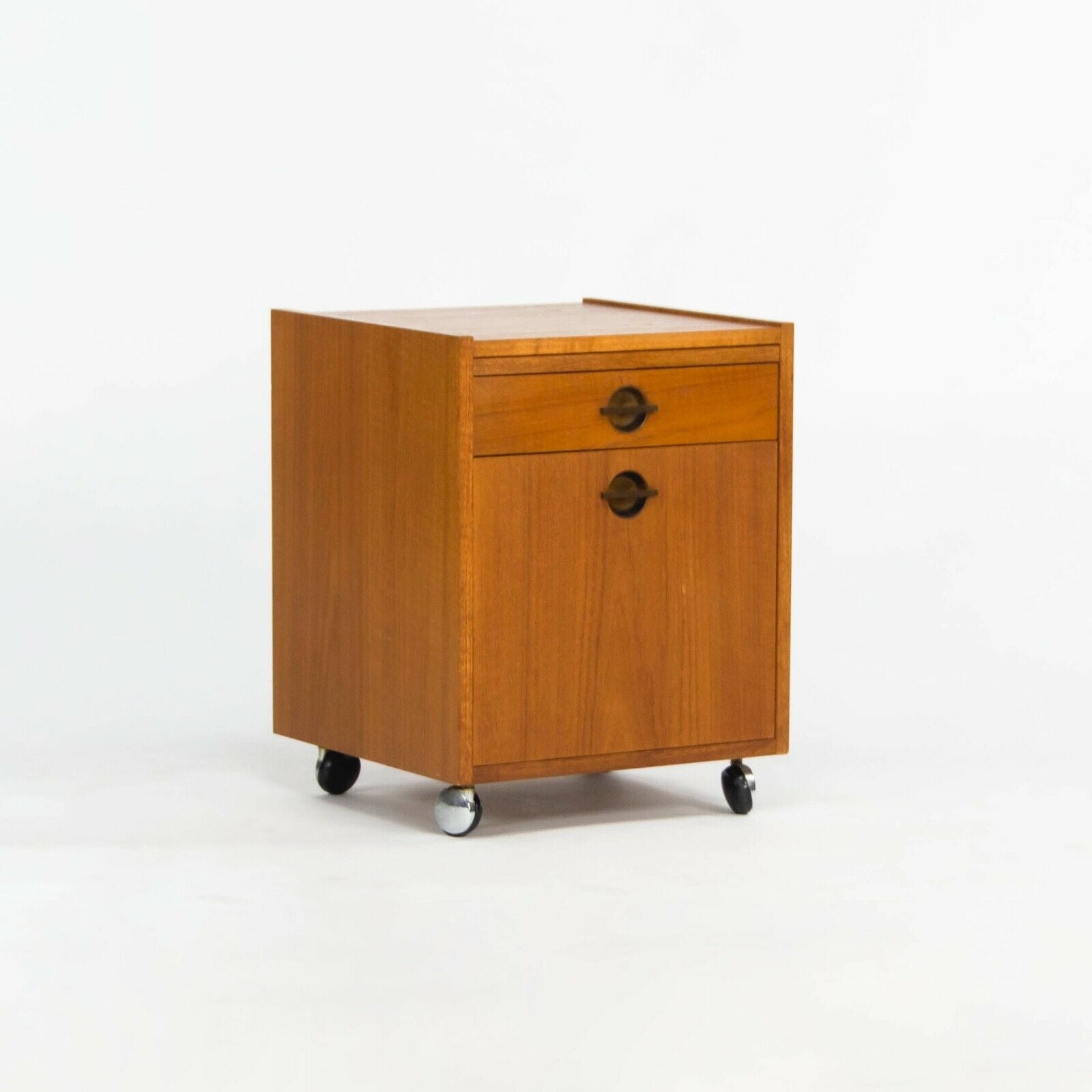 SOLD 1970s Pair of Rolling W&B Mobler Danish Modern Teak Bedside Table / Cabinets