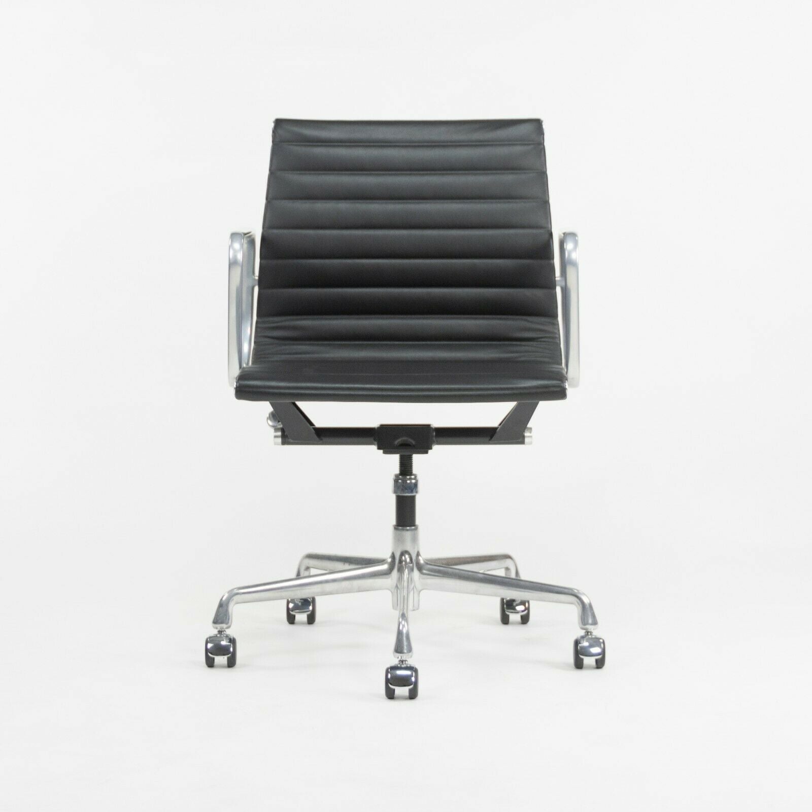 SOLD C. 2010s Herman Miller Eames Aluminum Group Management Desk Chair Black Leather