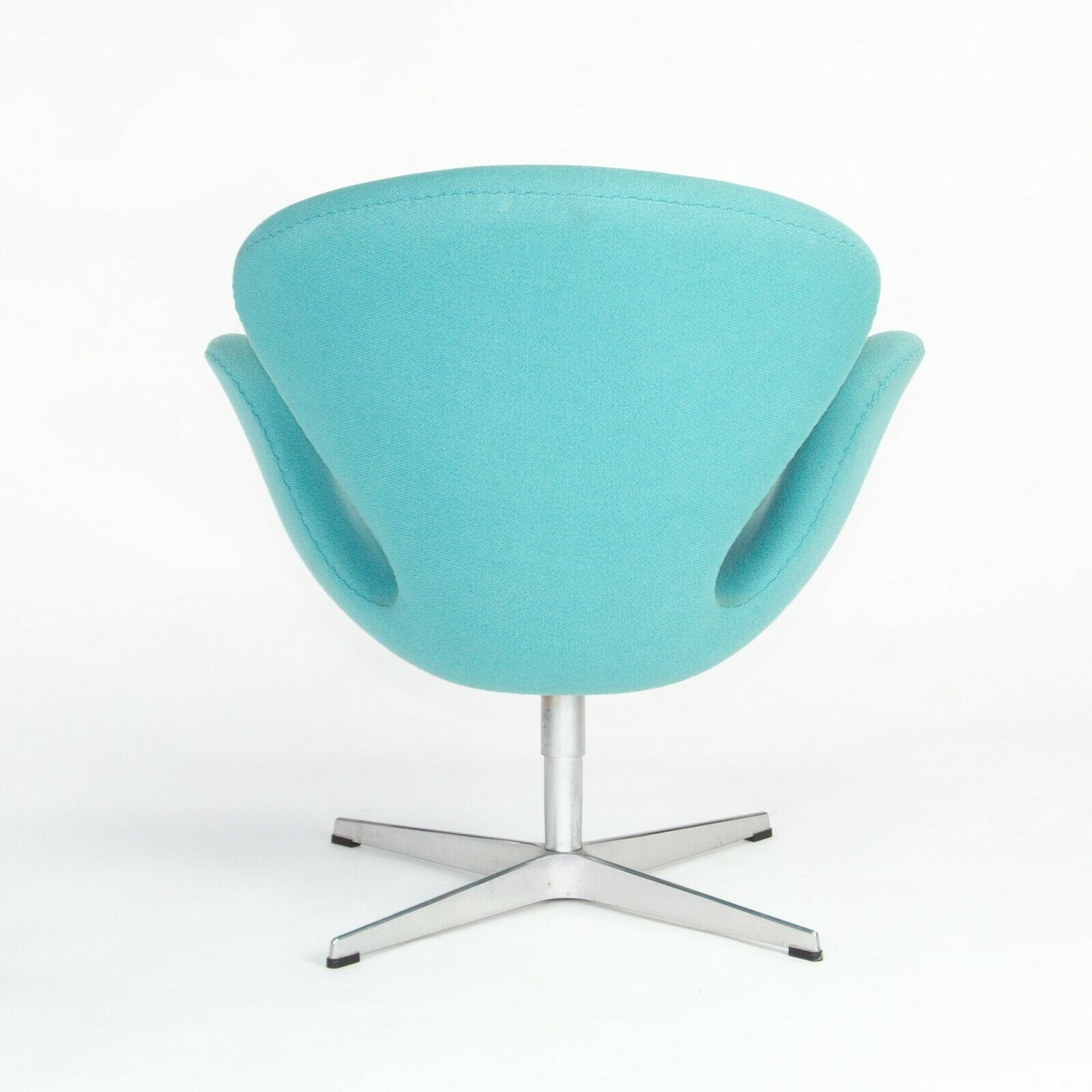 2004 Arne Jacobsen Swan Chairs by Fritz Hansen in Turquoise Hopsack Fabric