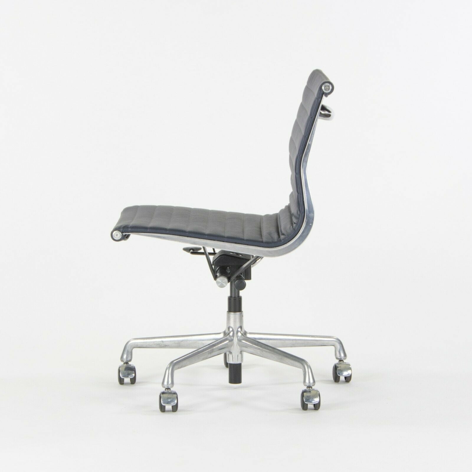 SOLD Herman Miller Eames Aluminum Group Management Armless Desk Chairs in Navy Leather