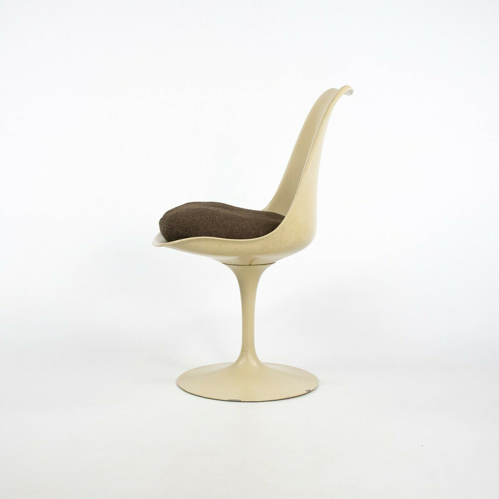 1960s Set of 4 Eero Saarinen for Knoll Armless Tulip Side Chairs in Brown Fabric