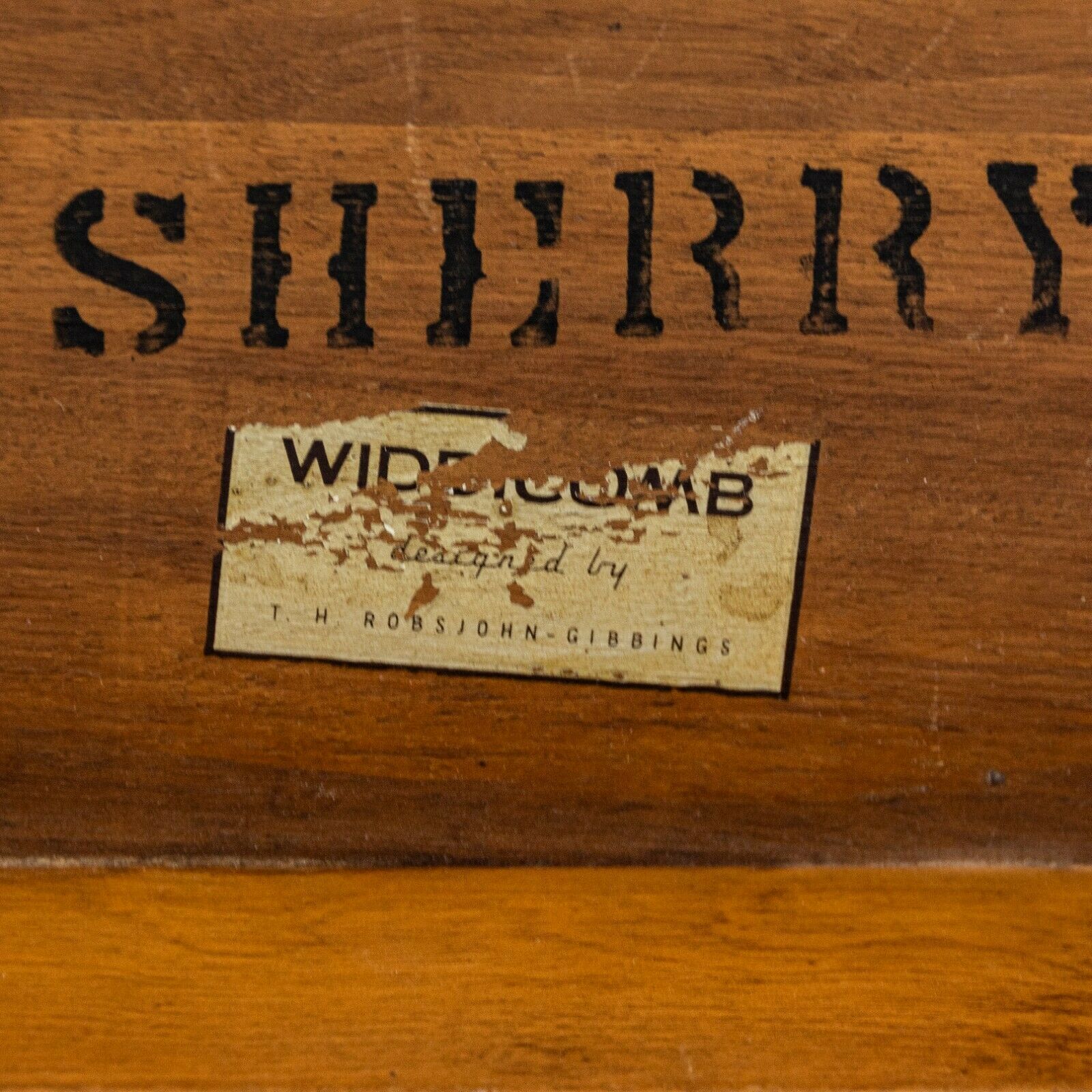 1955 T.H. Robsjohn Gibbings for Widdicomb 3307 Coffee Table in Sherry Walnut