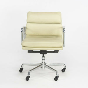 SOLD 2007 Herman Miller Eames Aluminum Group Soft Pad Management Desk Chair Off-White
