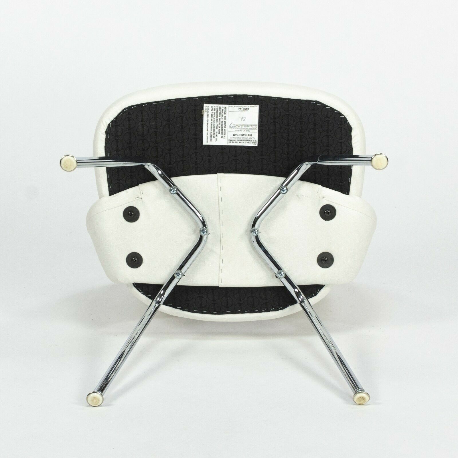 SOLD Eero Saarinen Knoll 2020 White Leather Executive Side Chair with Chrome Legs 2x Available
