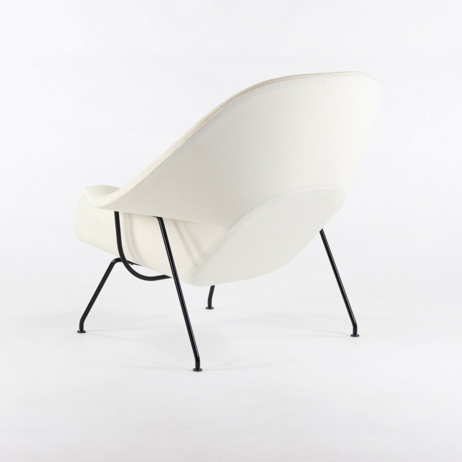 SOLD 2020 Eero Saarinen for Knoll Studio Womb Chair in White / Ivory Boucle Fabric