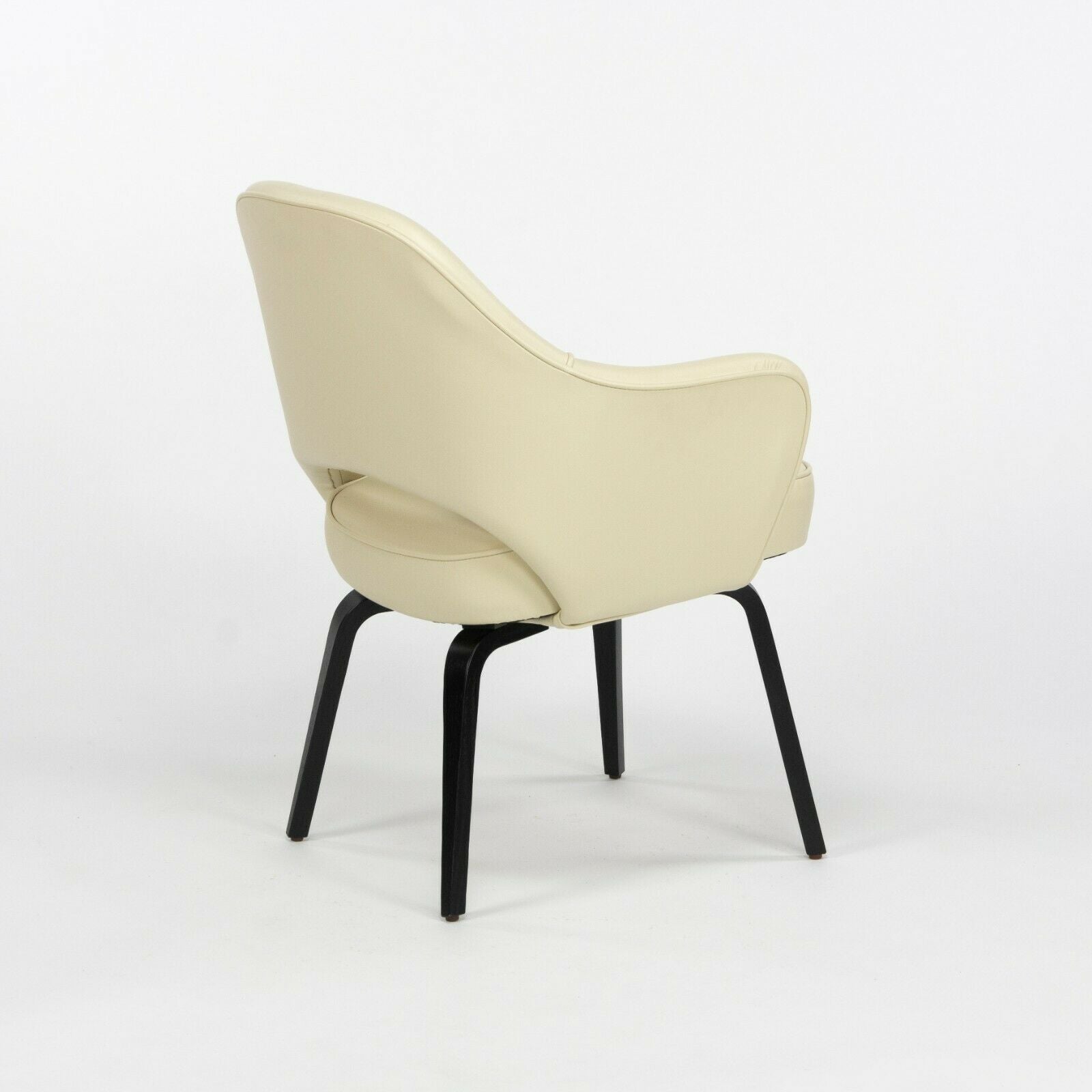 Eero Saarinen for Knoll 2020 Executive Armchair with Ivory Leather & Wood Legs