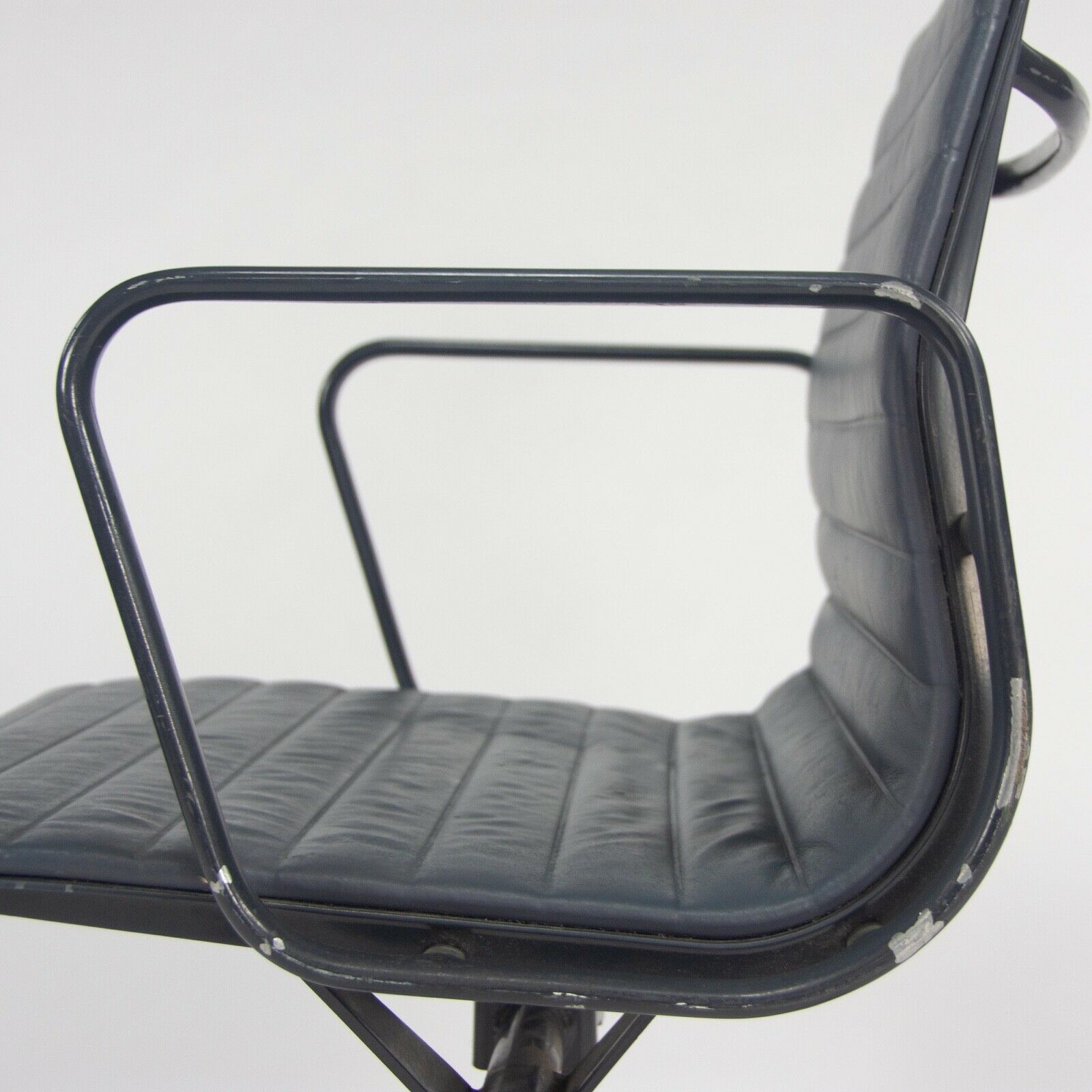 SOLD 1999 Herman Miller Eames Aluminum Group Management Desk Chair in Blue Leather