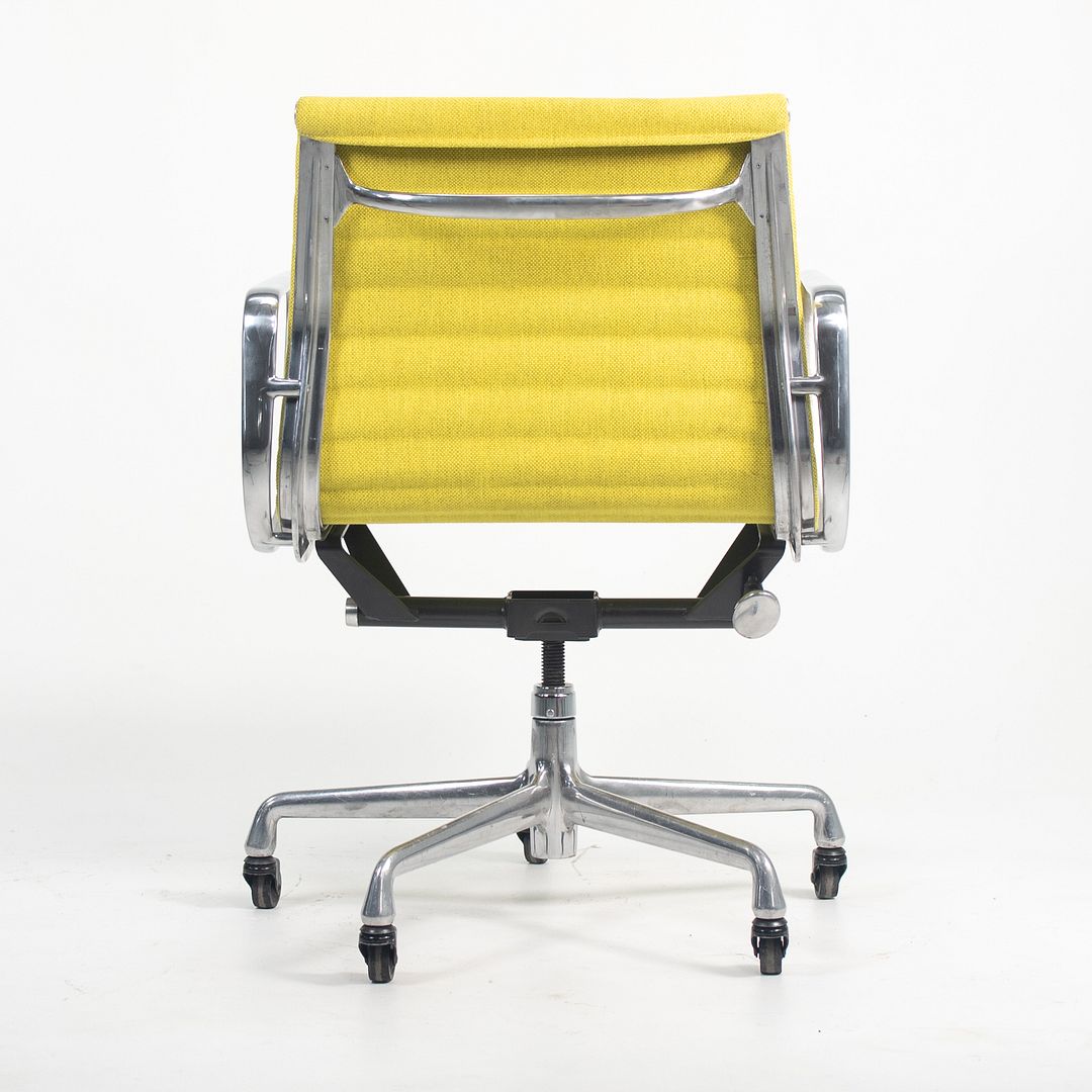 2010s Aluminum Group Management Chair By Charles And Ray Eames For Her 2010s-aluminum-group-management-chair-by-charles-and-ray-eames-for-her