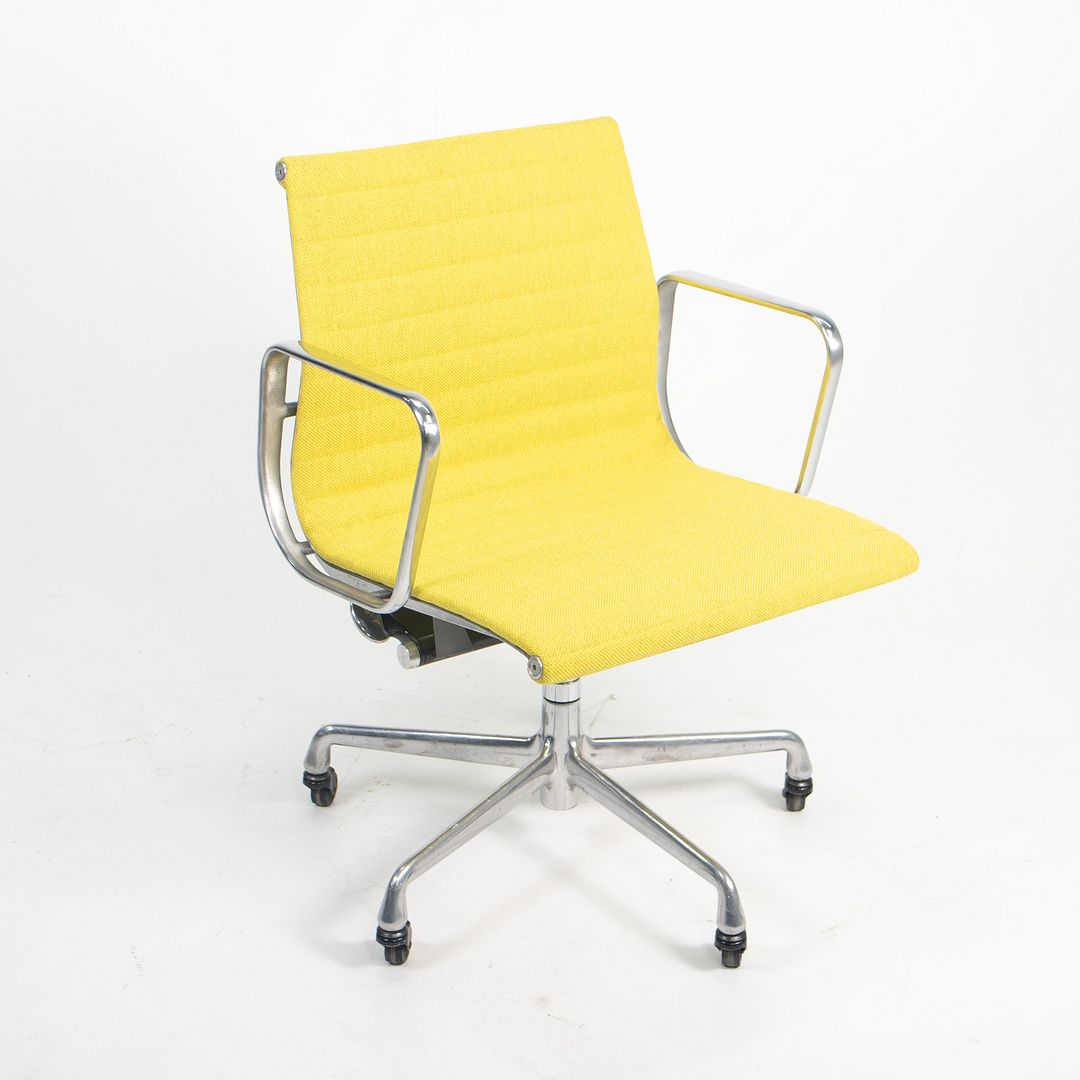 2010s Aluminum Group Management Chair By Charles And Ray Eames For Her 2010s-aluminum-group-management-chair-by-charles-and-ray-eames-for-her
