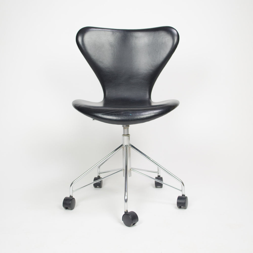 SOLD Arne Jacobsen 3117 for Fritz Hansen Denmark Rolling Desk Chair