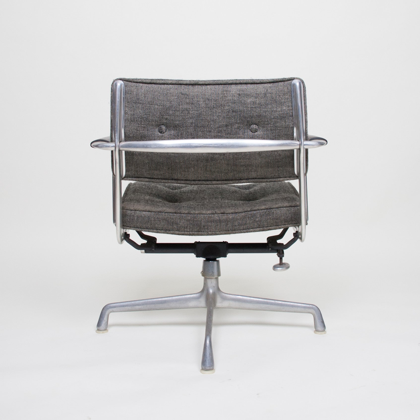 SOLD Museum Quality Rare 1968 Eames Herman Miller Armchair Aluminum Group Girard