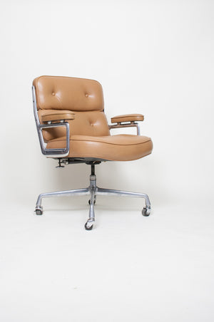 SOLD Early Eames Herman Miller Time Life Executive Aluminum Group Chair
