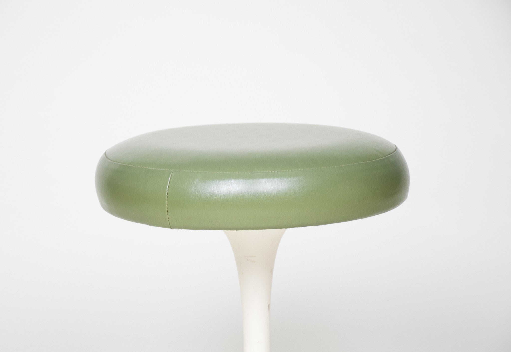 SOLD Eero Saarinen Knoll Tulip Swivel Stools BR51 (1 Available)