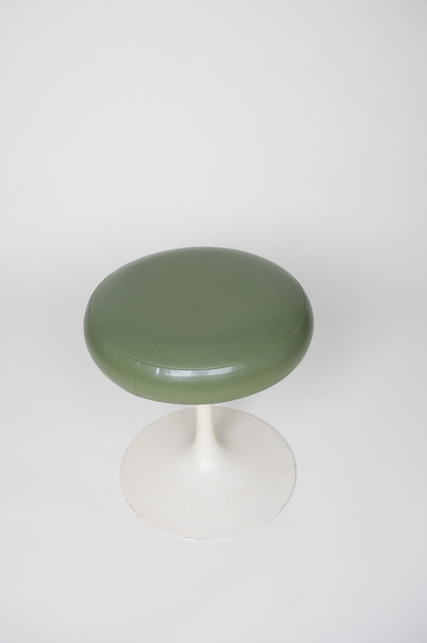 SOLD Eero Saarinen Knoll Tulip Swivel Stools BR51 (1 Available)