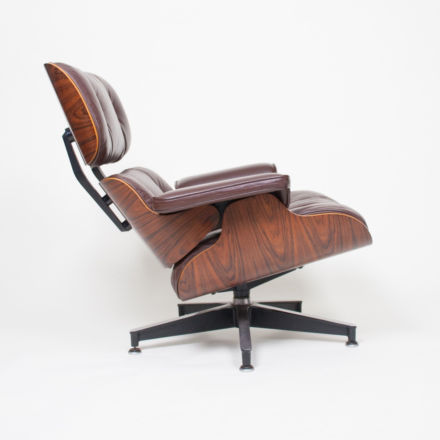 SOLD 1970's Herman Miller Eames Lounge Chair & Ottoman Rosewood 670 671