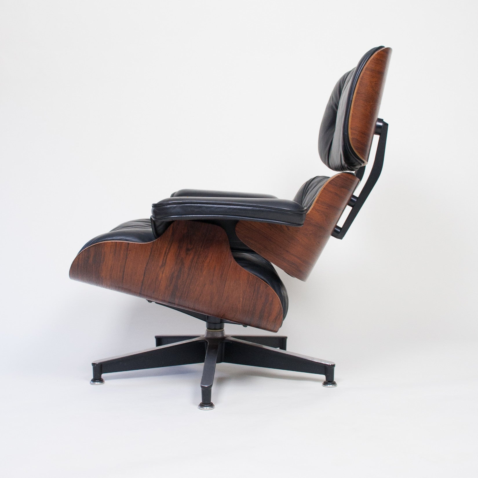 SOLD 1960's Herman Miller Eames Lounge Chair & Ottoman Rosewood 670 671