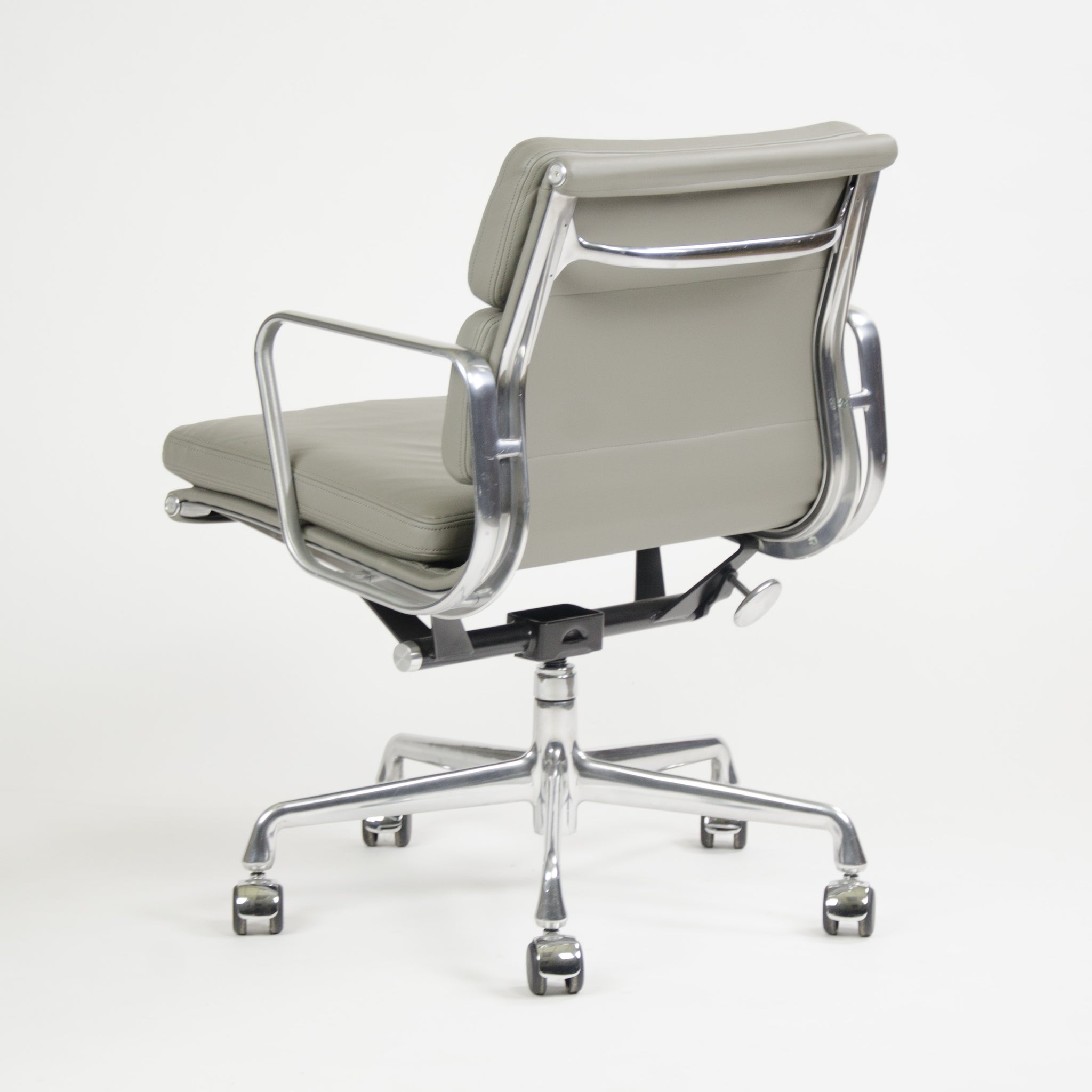 SOLD 2011 Herman Miller Eames Aluminum Group Soft Pad Desk Chair in Grey Leather 8x Available