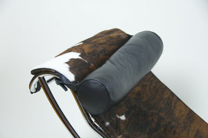 SOLD Cassina Le Corbusier LC4 Cowhide Lounge Chair