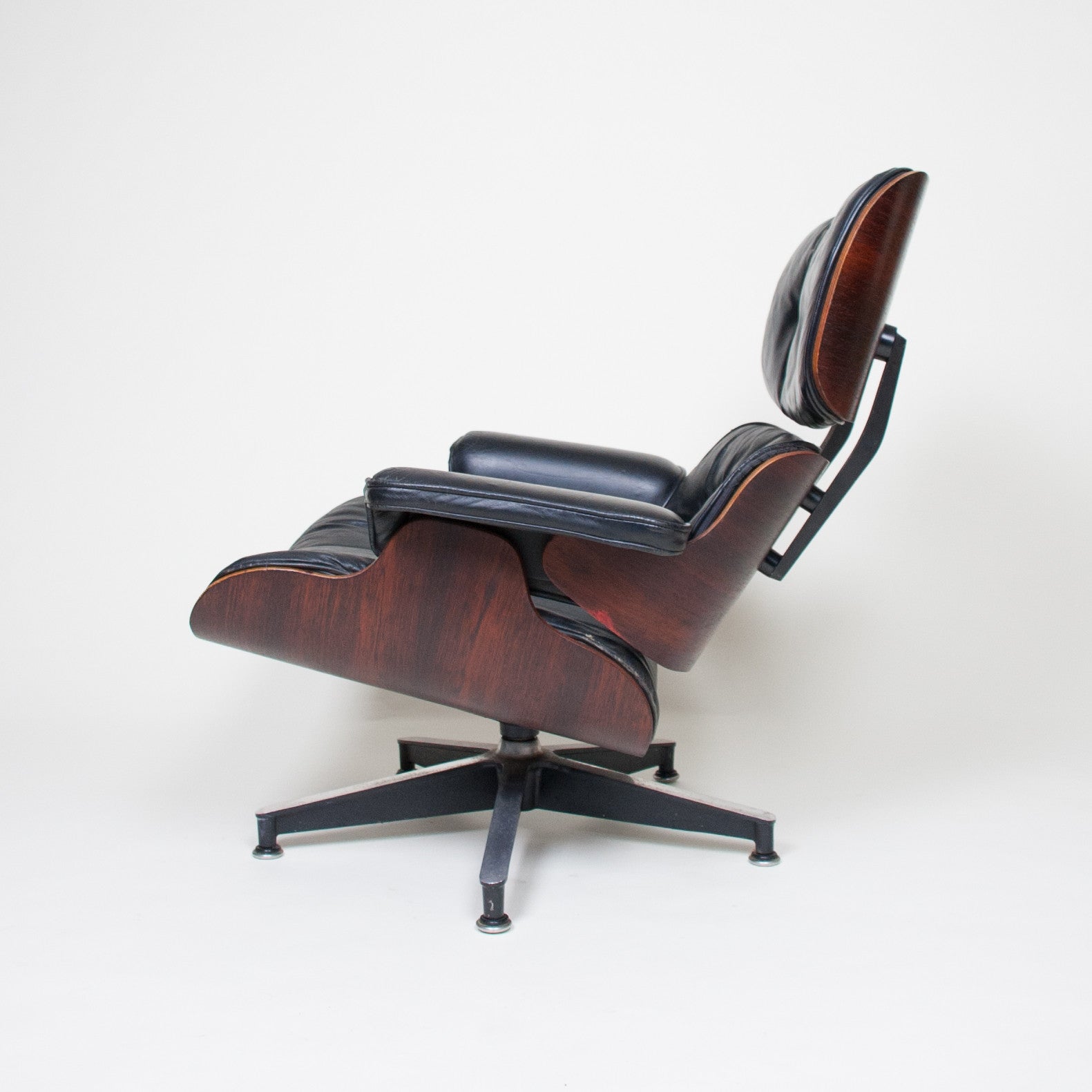 SOLD 1960's Herman Miller Eames Lounge Chair & Ottoman Rosewood 670 671