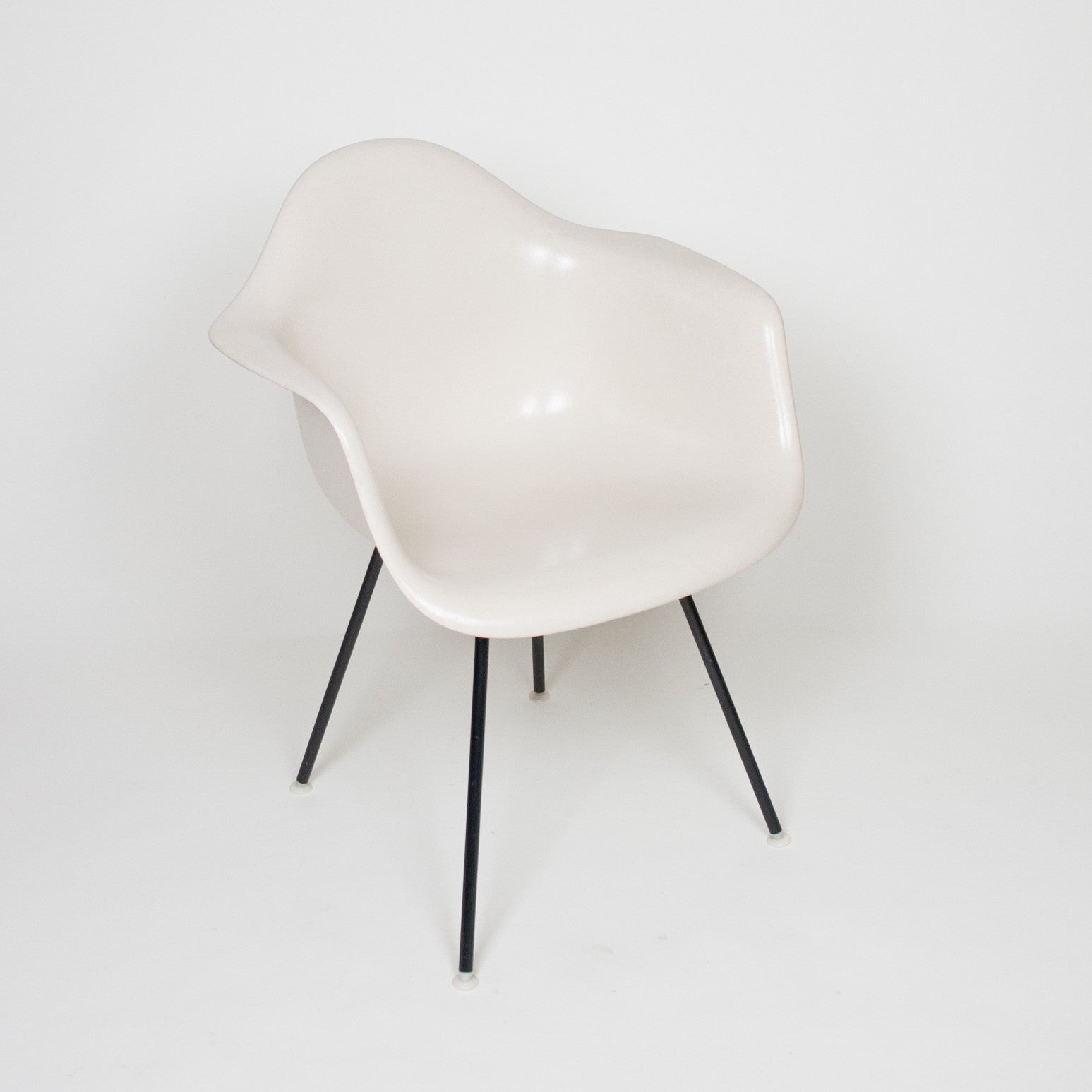 SOLD Eames Herman Miller Ivory Fiberglass Shell Chair Arm Shell Mint Condition