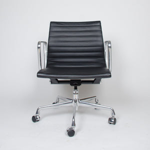 SOLD Eames Herman Miller Low Back Aluminum Group Chairs 2x