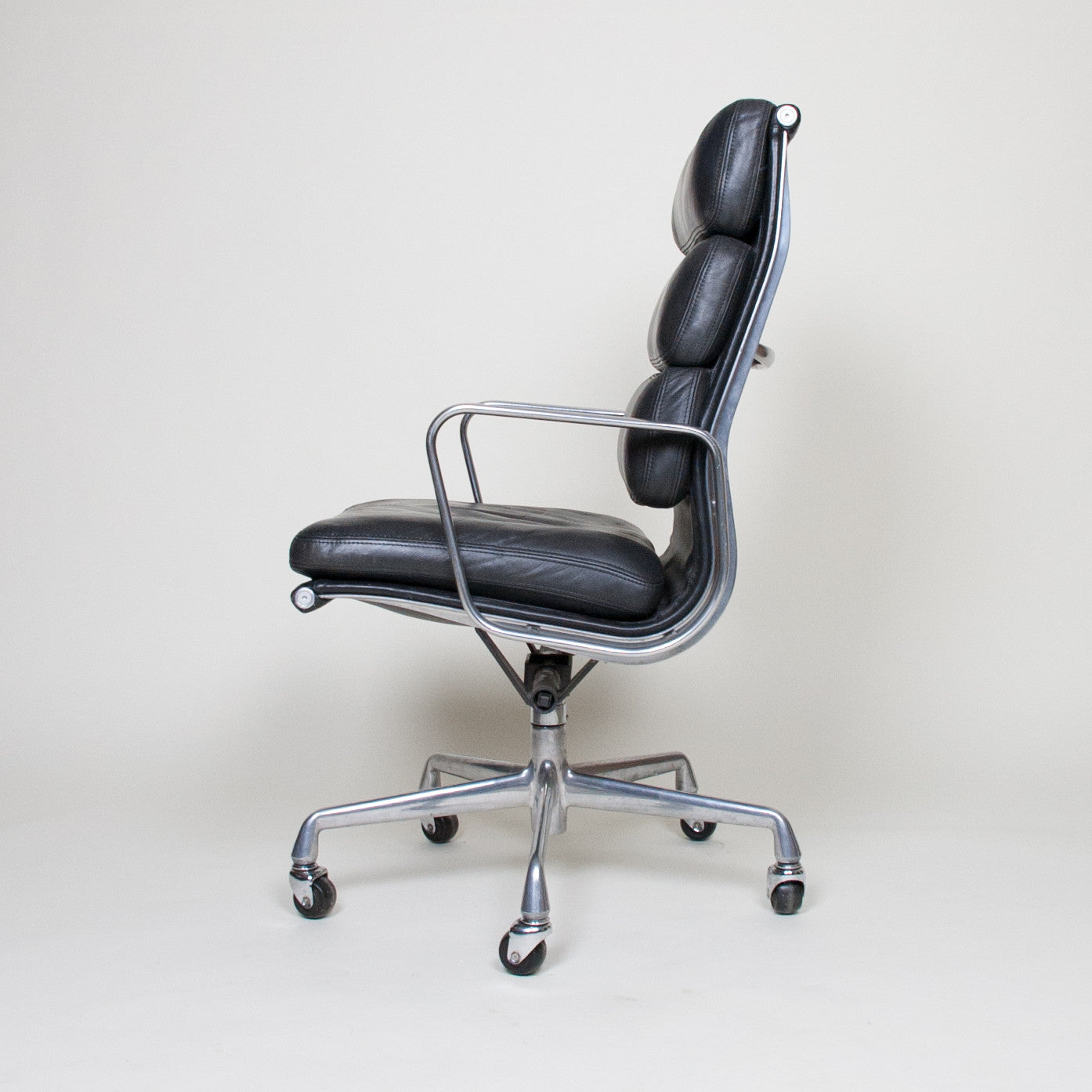 SOLD Eames Herman Miller High Back Soft Pad Aluminum Group Chair Black Leather