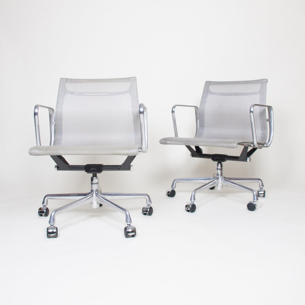 SOLD Eames Herman Miller 2007 Aluminum Group Executive Desk Chairs Mesh