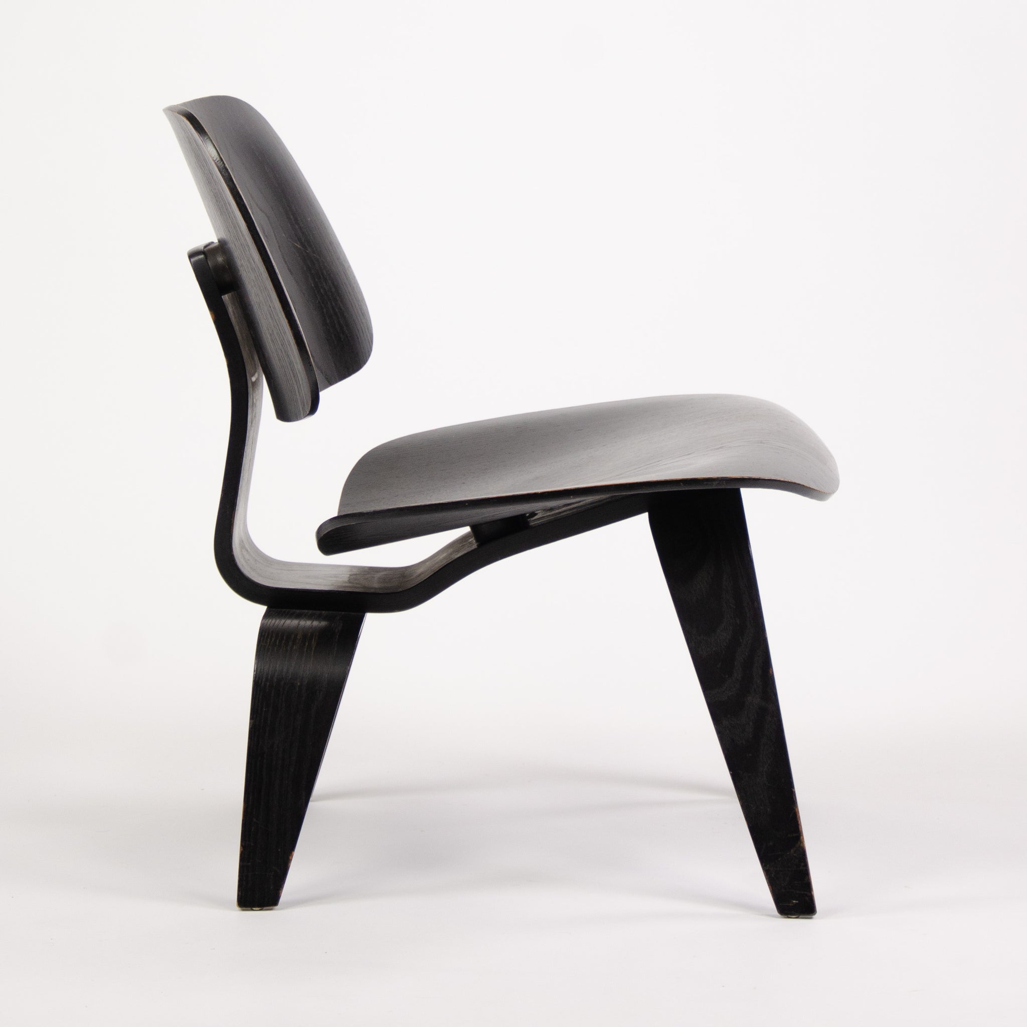SOLD Eames Evans Herman Miller 1948 LCW Black Aniline Dye Lounge Chair