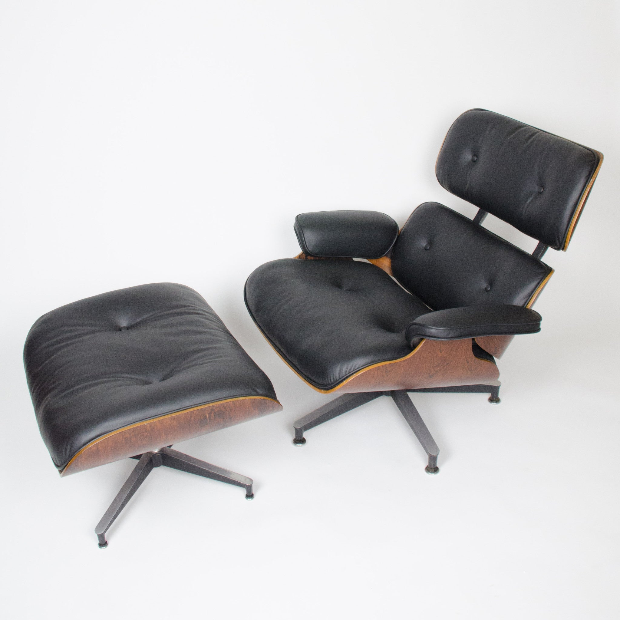 SOLD 1970's Herman Miller Eames Lounge Chair & Ottoman Rosewood 670 671 New Cushions