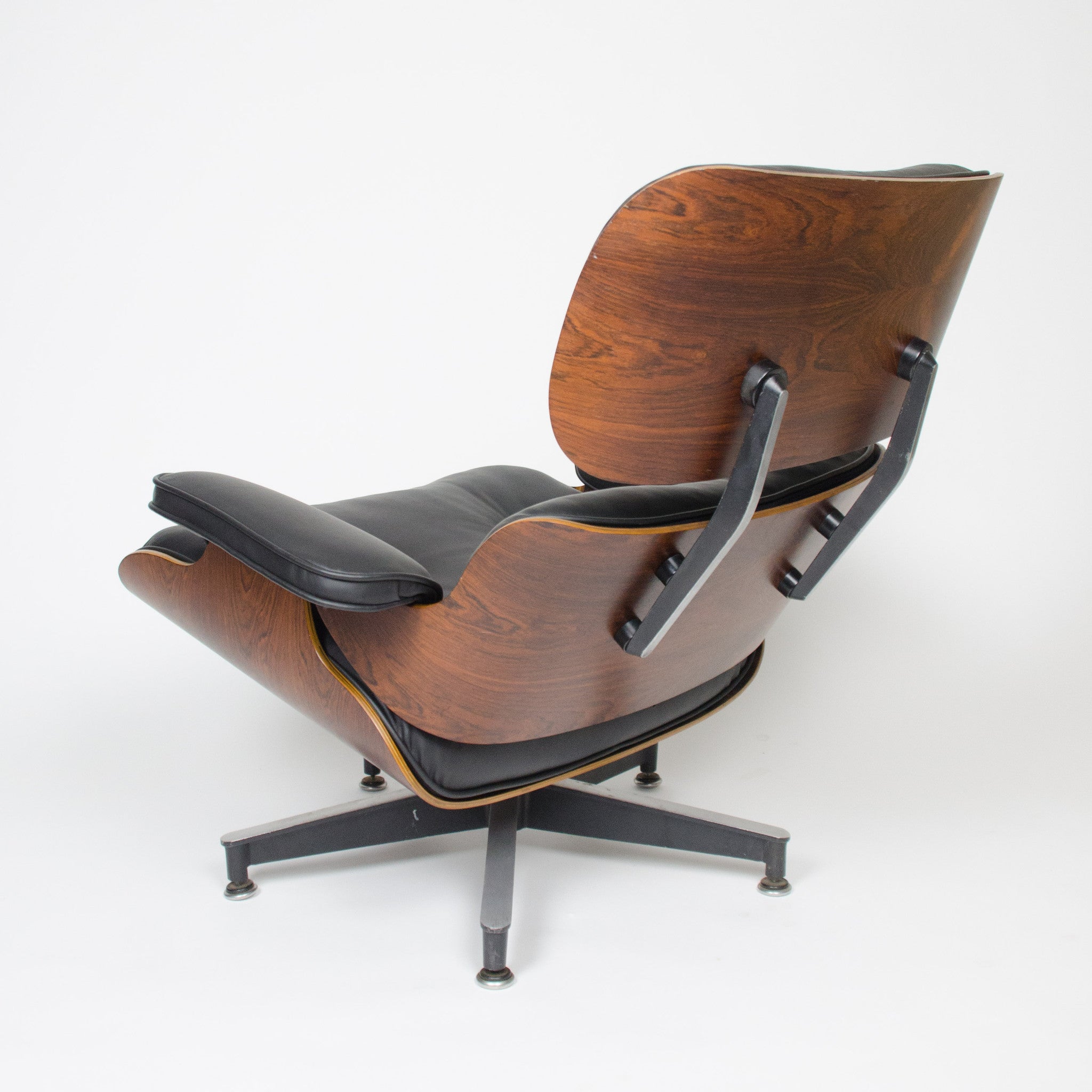 SOLD 1970's Herman Miller Eames Lounge Chair & Ottoman Rosewood 670 671 New Cushions